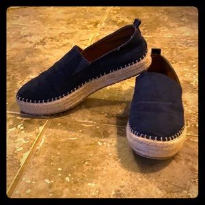 American Eagle Shoes Final Price!